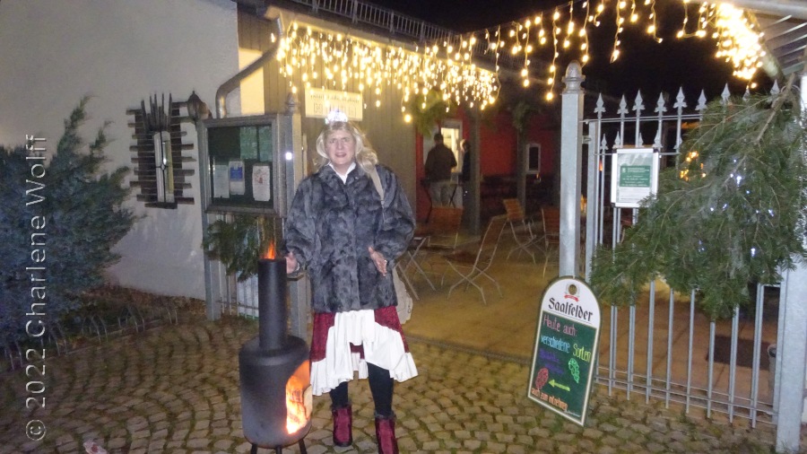 Königin Charlene am Wanderstützpunkt Blankenstein